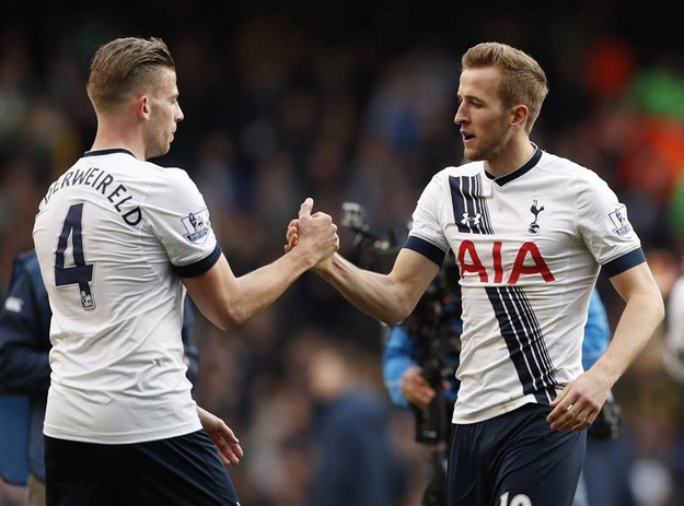 通过中场的 通过中场的