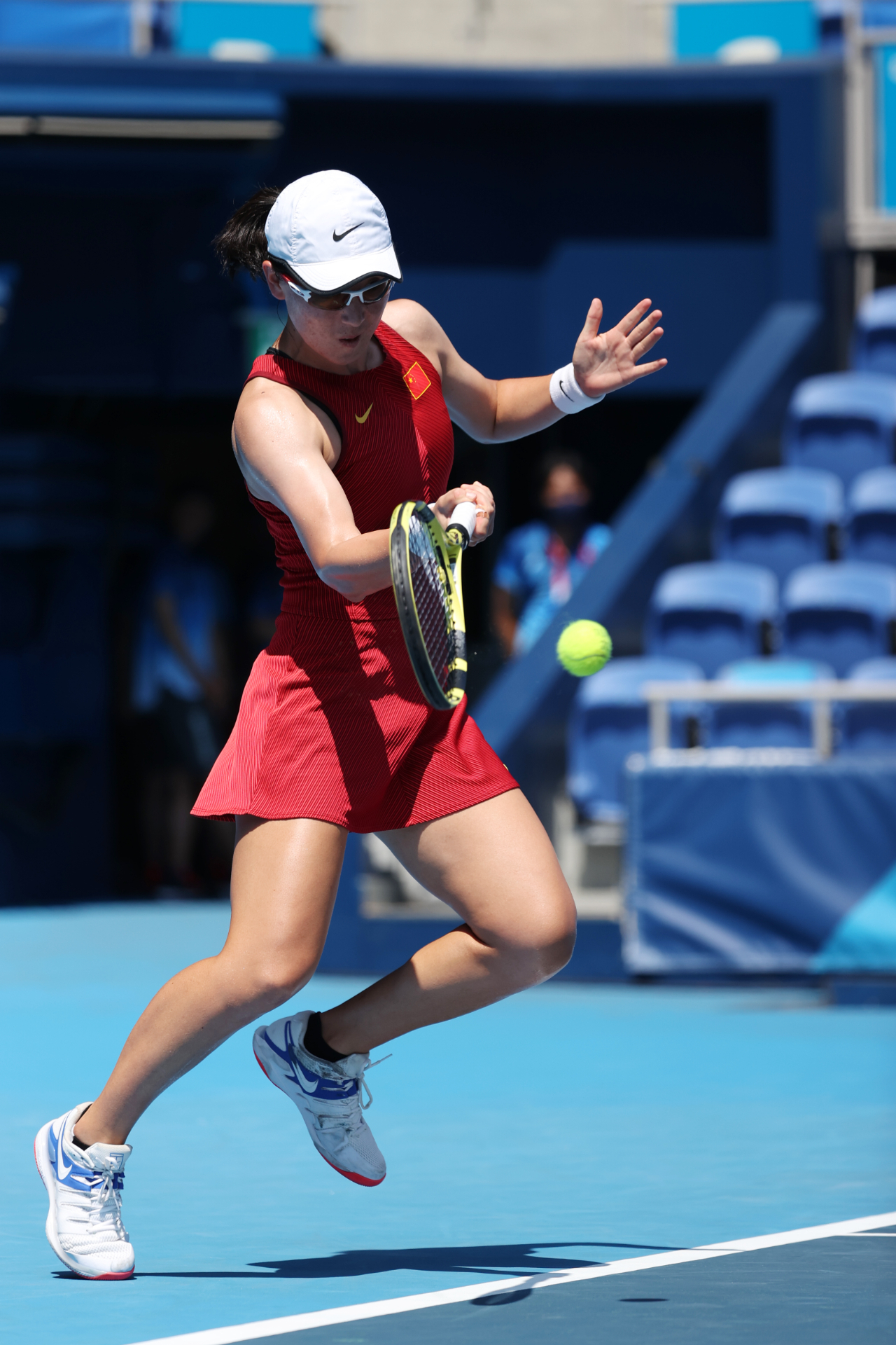 俱乐部中崭 俱乐部中崭